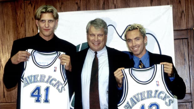 dirk_nowitzki_marquee_41_.jpg